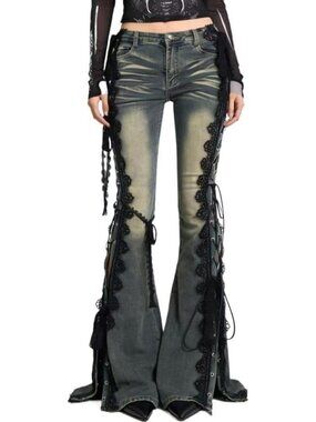Y2K Grunge Dragon Print Flare Jeans for Women, Low Rise with Stylish PU Belt